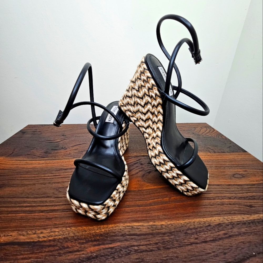 Steve Madden Wedge Sandals | Size 7 | Like New